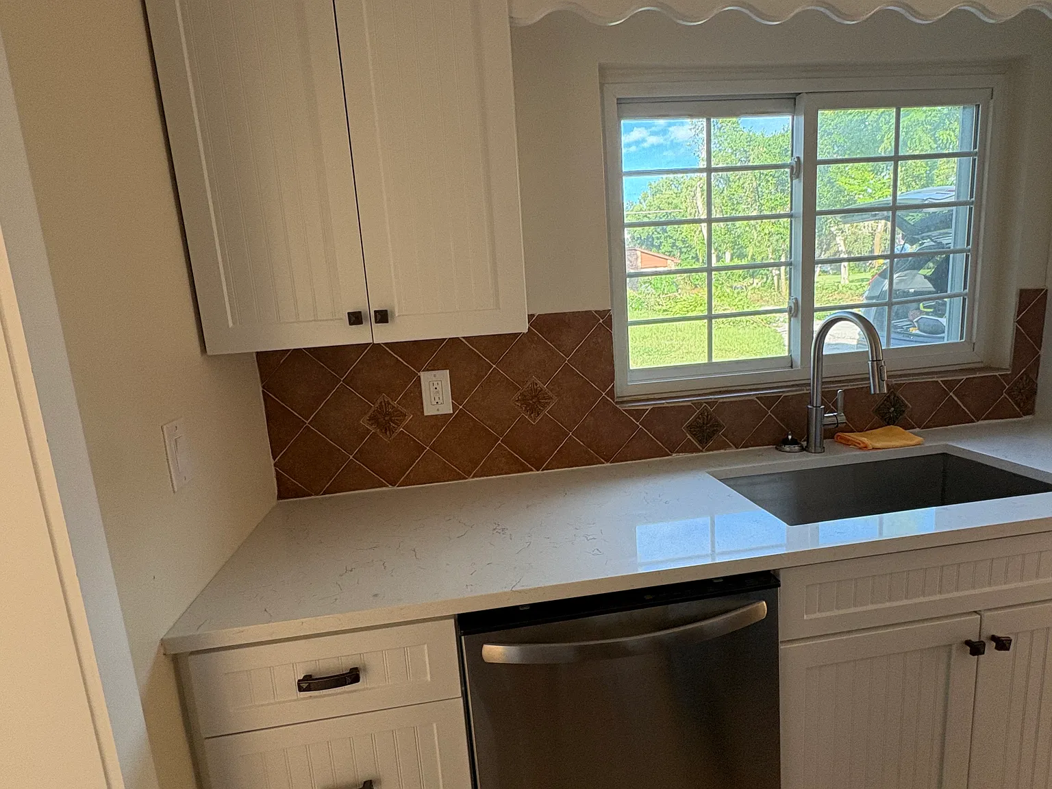 2 bed, 1246 sqft, $2,200 — Photo 4