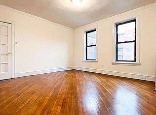 143-54 Roosevelt Ave #4D, Flushing, NY 11354