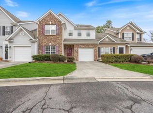 4 Suncrest Ct, Durham, NC 27703