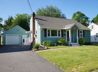 1026 Fritz Ave, Stroudsburg, PA 18360