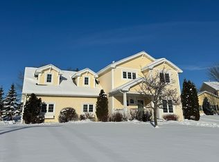 305 Fairview Cir N, Virginia, MN 55792