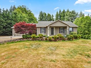 149 N Columbia Heights Rd, Longview, WA 98632