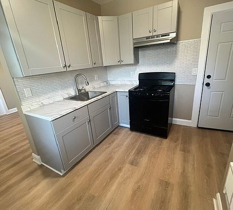 2nd image of 1009 N Olden Ave APT 2