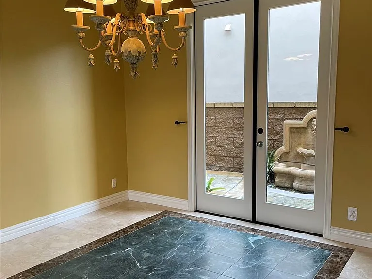 57 Shady Ln — Photo 7