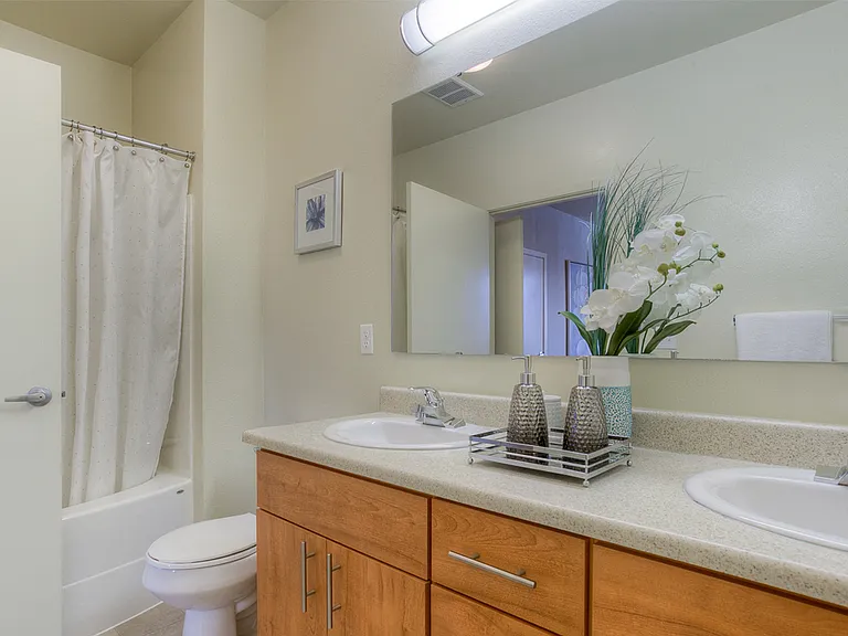 Discovery Heights — Photo 24