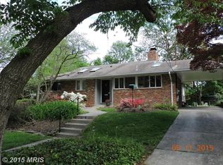 6020 Avon Dr, Bethesda, MD 20814
