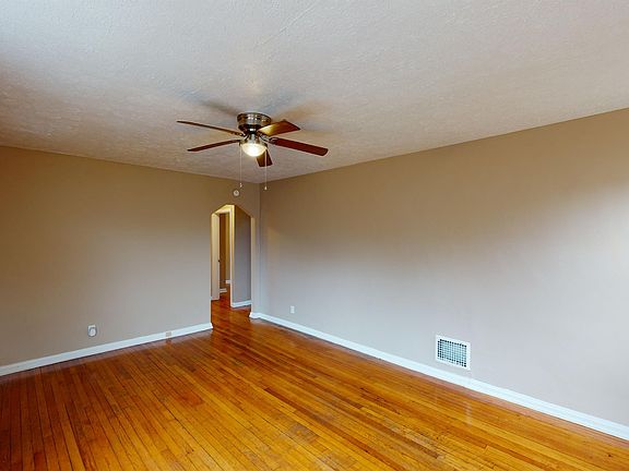 3rd image of 2598 Queen City Ave