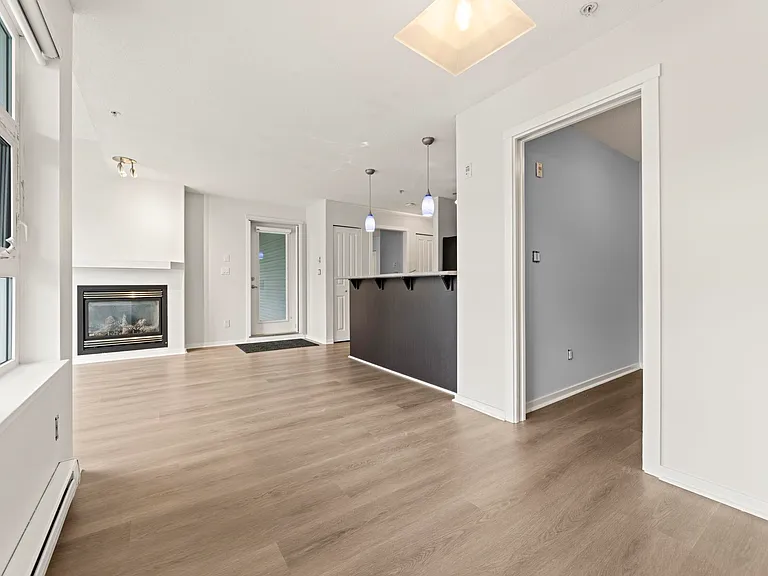 3148 Saint Johns St — Photo 13