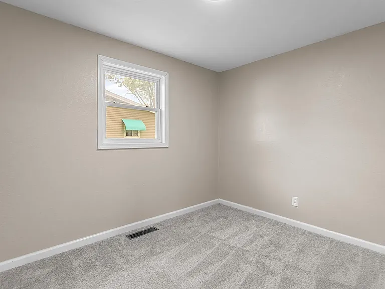 5107 Mohawk Dr — Photo 9