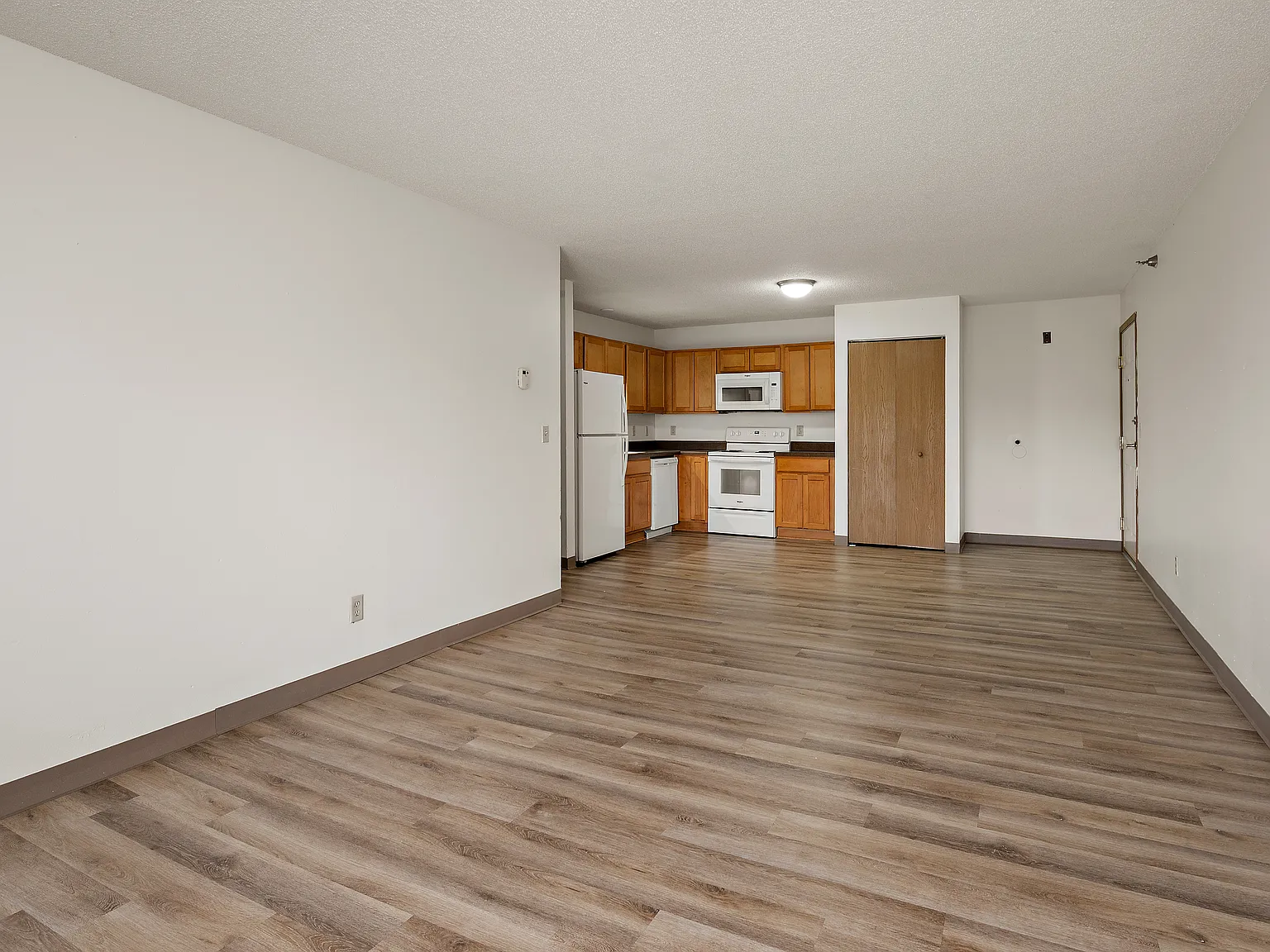 Dove Terrace Apartments — Photo 2