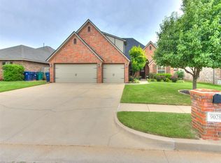 9028 NW 84th Ter, Yukon, OK 73099