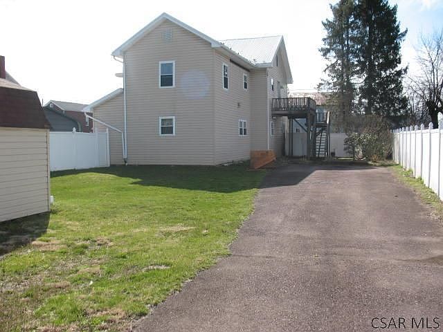 21 Broadway St Apt 2, Meyersdale, Pa 15552 