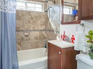 1317 Scott Rd, Burbank, CA 91504