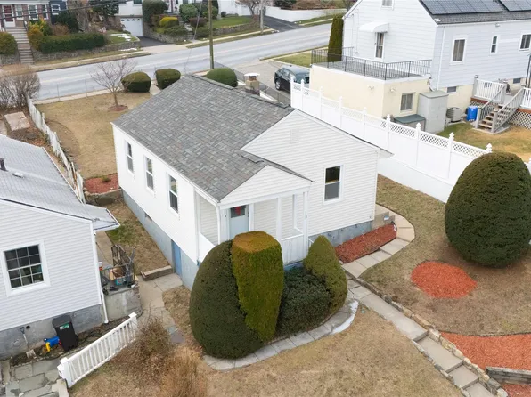 19 Floral Lane, Yonkers, NY 10703