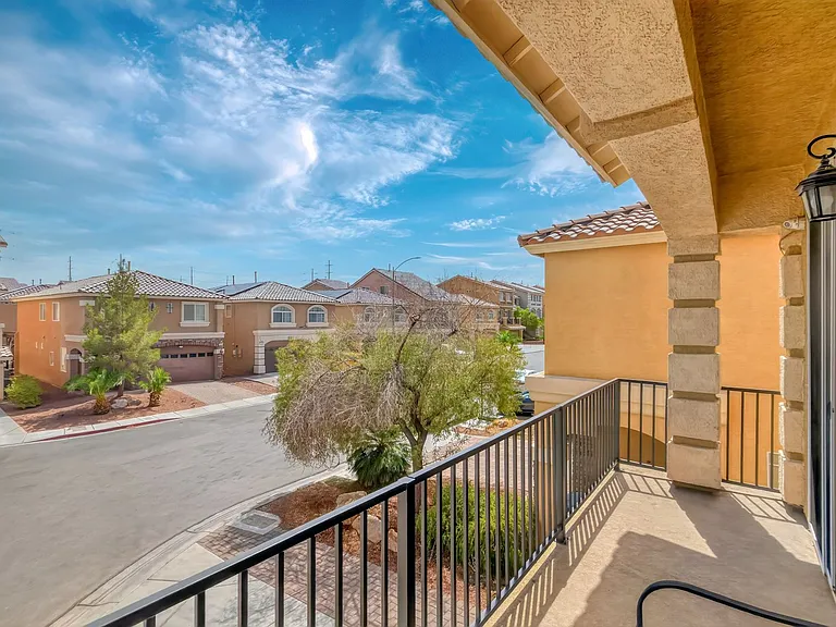 5226 Tartan Hill Ave — Photo 10