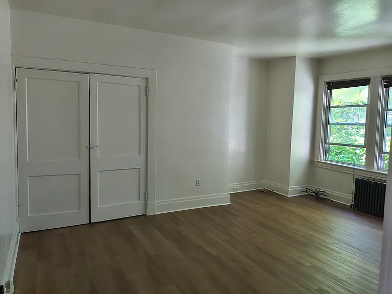 2316 Sherbrook St #2 — Photo 4