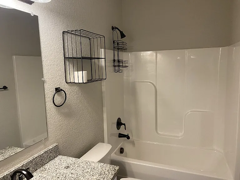 6611 Warrington Rd — Photo 17