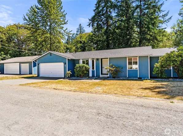 608 100th Street S, Tacoma, WA 98444