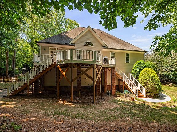 3rd image of 4925 Trotter Dr