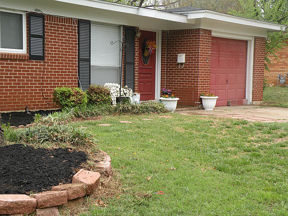 2nd image of 1708 Westcrest Dr