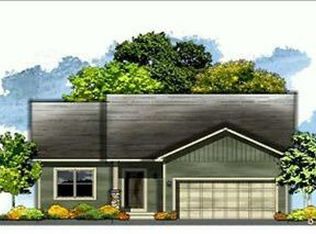 3508 Park Side Dr, Des Moines, IA 50317