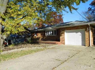 100 E Brentwood Ct, East Peoria, IL 61611