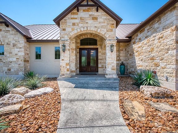 2nd image of 103 Canyon Springs