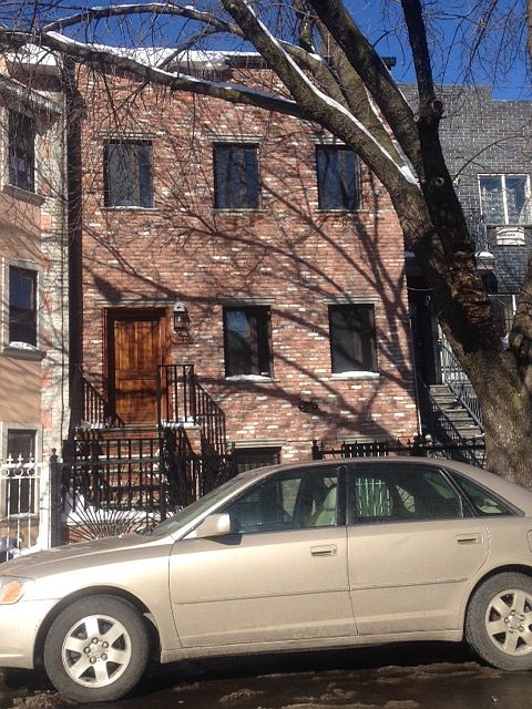 1st image of 949 Gates Ave #02