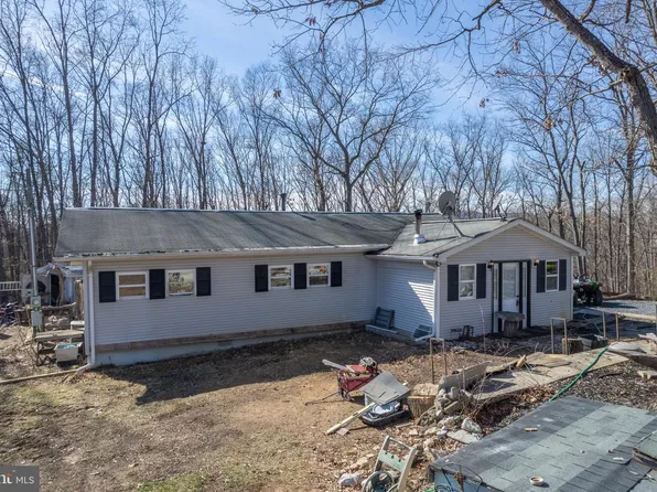 107 Oakleaf Ct, Front Royal, VA 22630