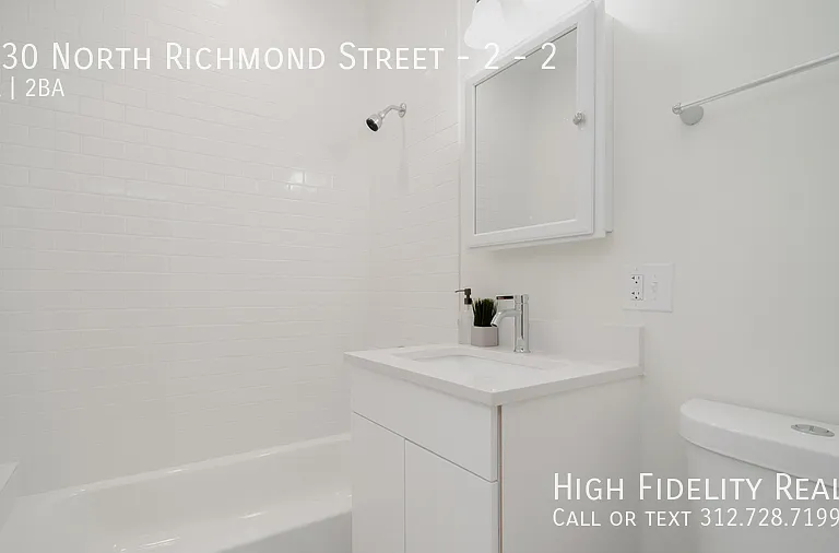 1930 N Richmond St #2 — Photo 10