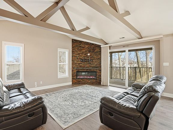 5th image of 1455 Janice Dr
