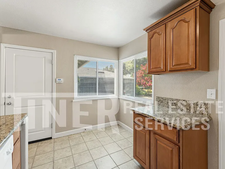3804 Atwater Rd — Photo 13