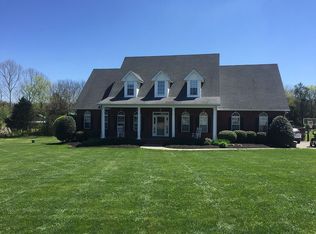 303 Michael Cir, Mount Juliet, TN 37122