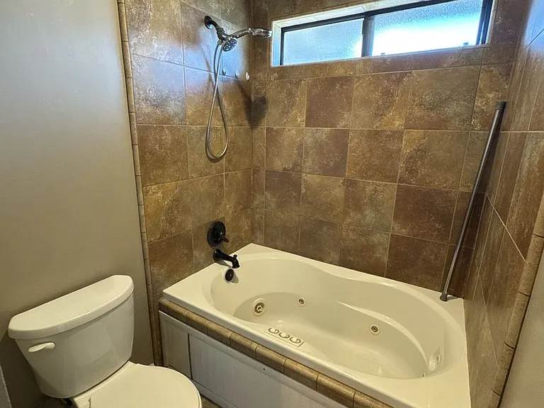 2601 S Kloth Dr — Photo 14