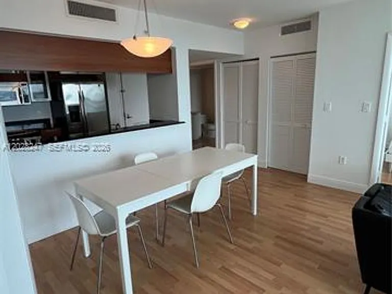 1800 N Bayshore Dr #2310 — Photo 23