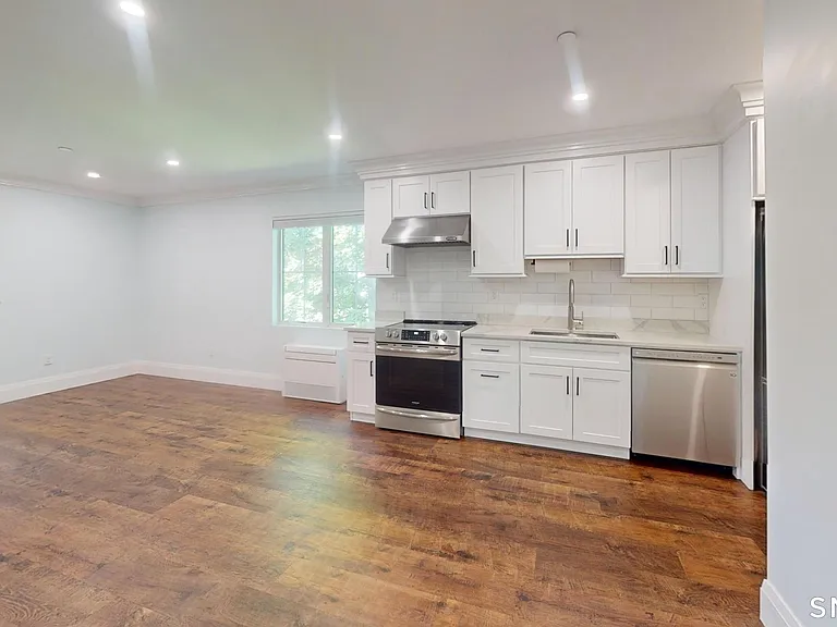 159 Boston Post Rd #C2 — Photo 4