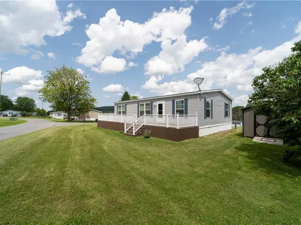 5600 Shute Rd #21, La Fayette, NY 13084