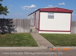 1307 Holbrook St, Amarillo, TX 79118
