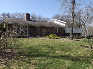 4769 N Saint Marie Rd, Olney, IL 62450