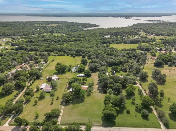 935 Pritchett Ln, Kemp, TX 75143