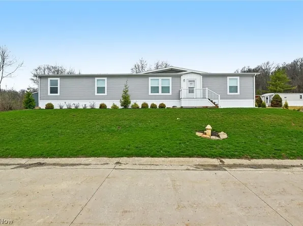 2706 Barn Dr SW #133, Canton, OH 44706