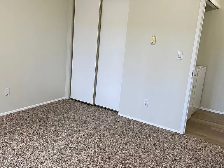Spacious 2-bedroom apartment homes conveniently located! — Photo 14