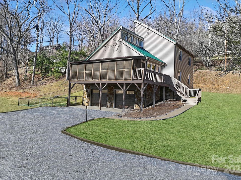 1st image of 85 Blink Bonny Dr