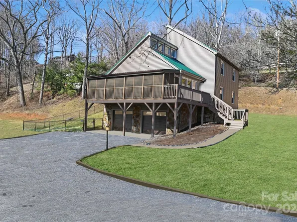85 Blink Bonny Dr, Waynesville, NC 28786