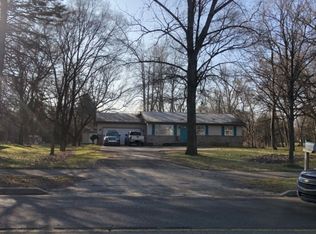 3866 Auburn Rd, Auburn Hills, MI 48326