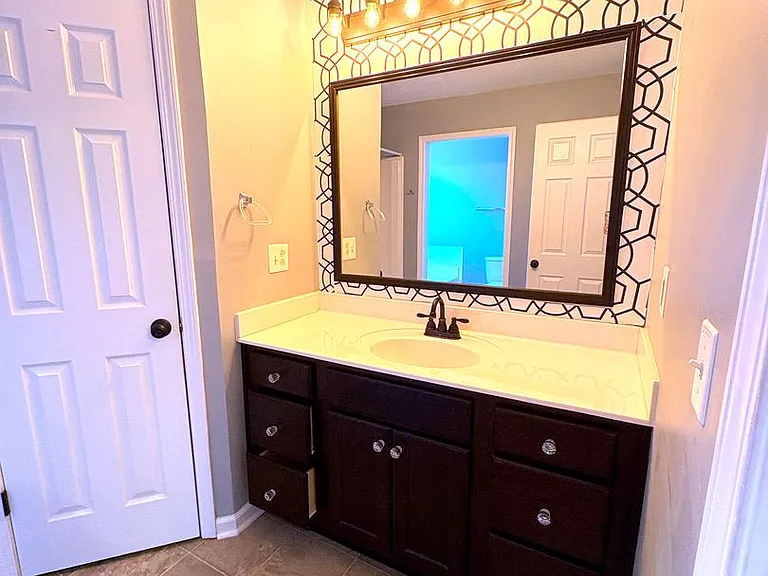 1317 Sunfield Dr — Photo 17
