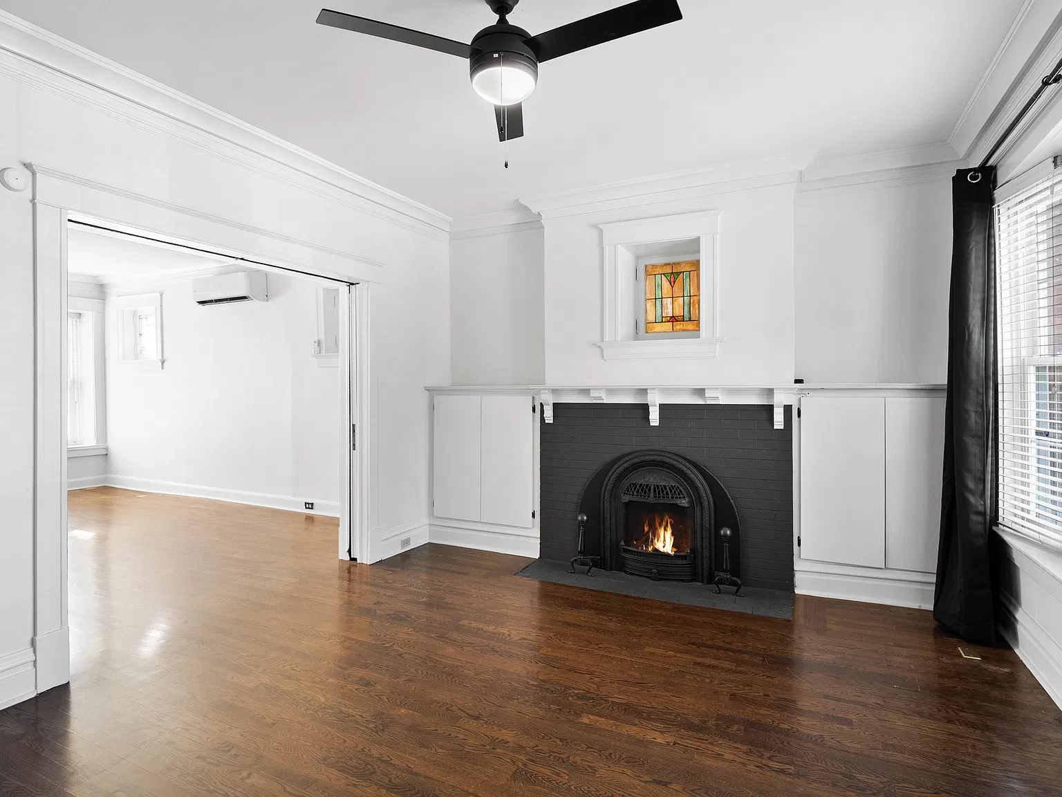 5 bed, 3.5 bath, 2536 sqft, $3,950 — Photo 3