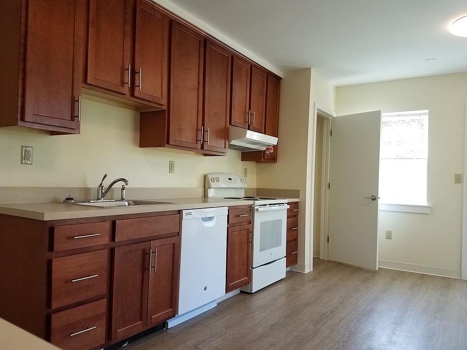 19 Bixby Rd, Spencer, MA 01562 Zillow