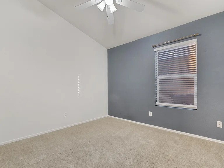 5912 S Brittany Ln — Photo 16