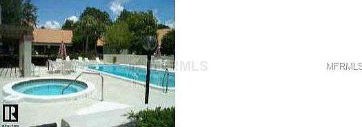 4th image of 3047 Braeloch Cir W